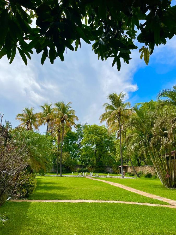 Hotel Posada El Encanto Xochitepec Exteriör bild